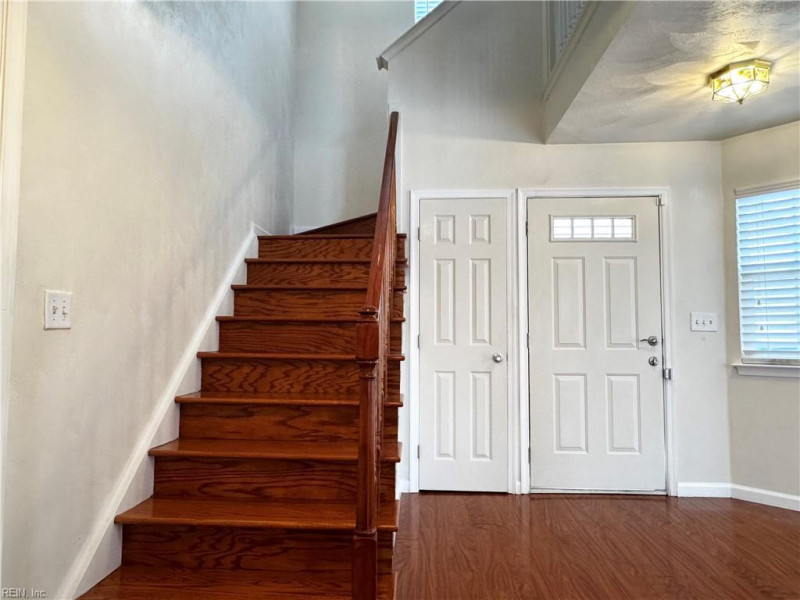 Photo 19 of 48 residential for sale in Virginia Beach virginia