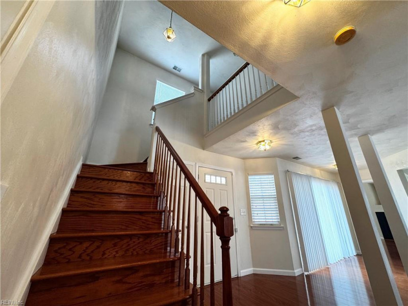 Photo 20 of 48 residential for sale in Virginia Beach virginia