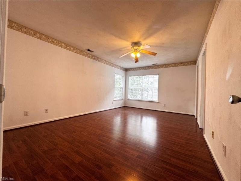 Photo 26 of 48 residential for sale in Virginia Beach virginia