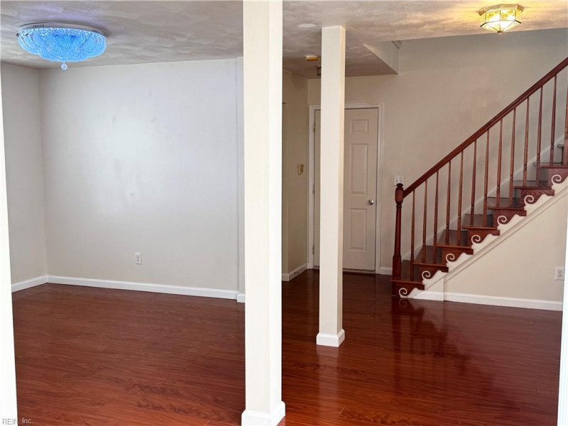 Photo 3 of 48 residential for sale in Virginia Beach virginia