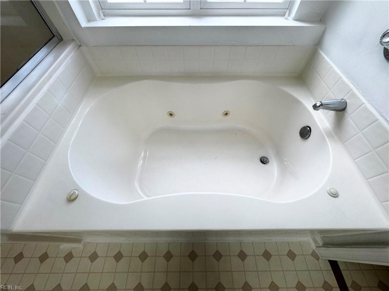 Photo 30 of 48 residential for sale in Virginia Beach virginia