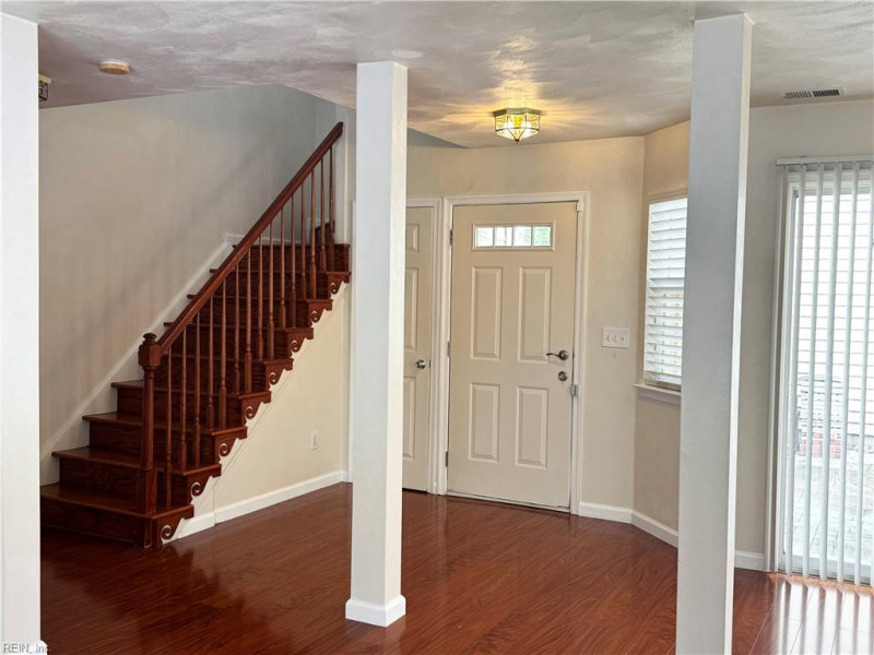 Photo 8 of 48 residential for sale in Virginia Beach virginia
