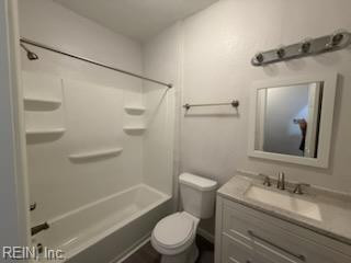 Photo 10 of 14 rental for rent in Hampton virginia