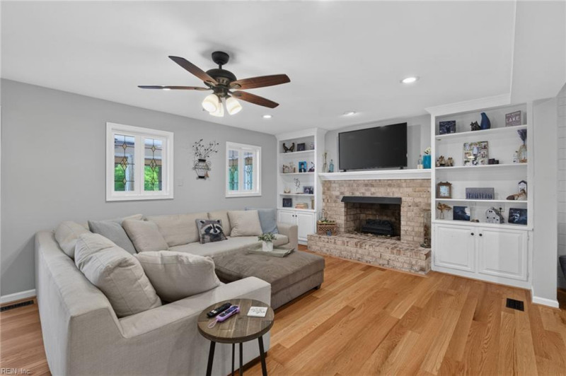 Photo 10 of 50 residential for sale in Suffolk virginia Photo 10 of 50 residential for sale in Suffolk virginia