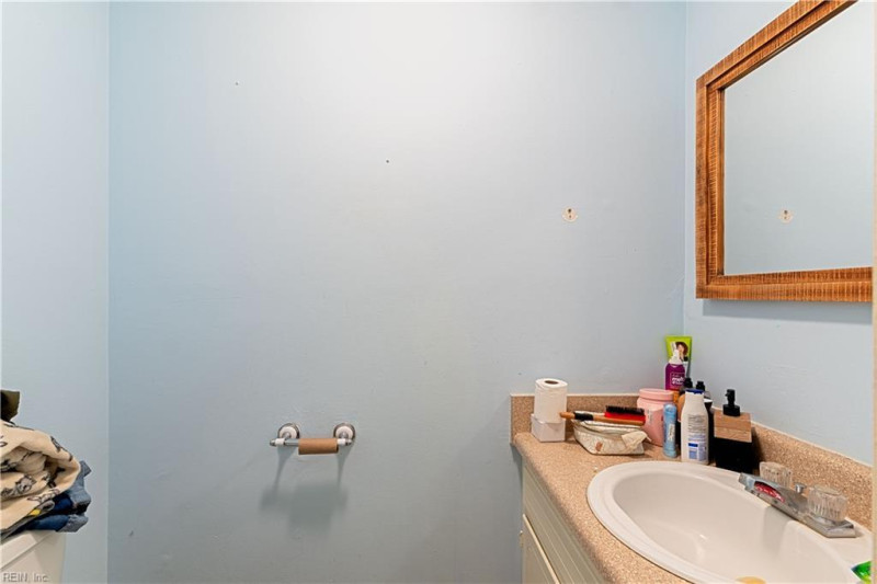Photo 21 of 42 residential for sale in Chesapeake virginia