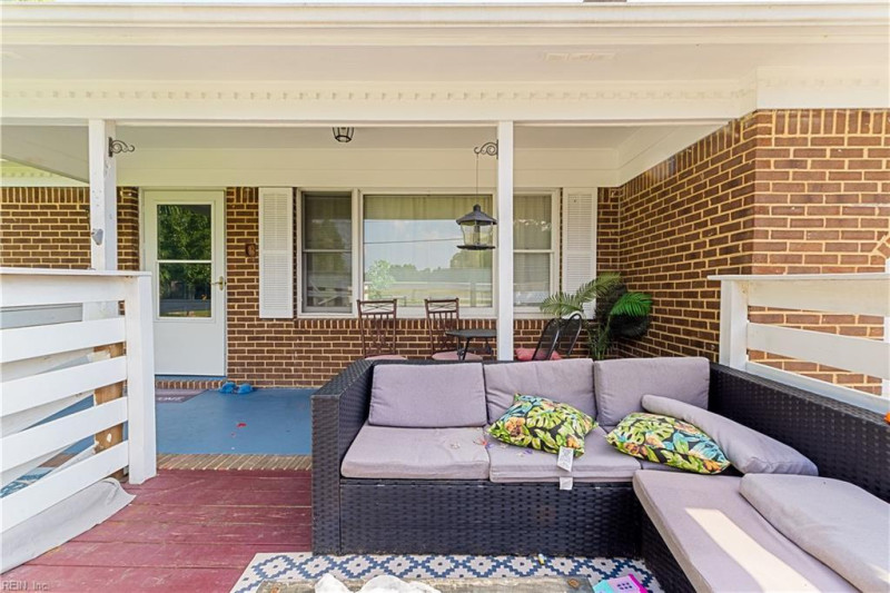 Photo 35 of 42 residential for sale in Chesapeake virginia