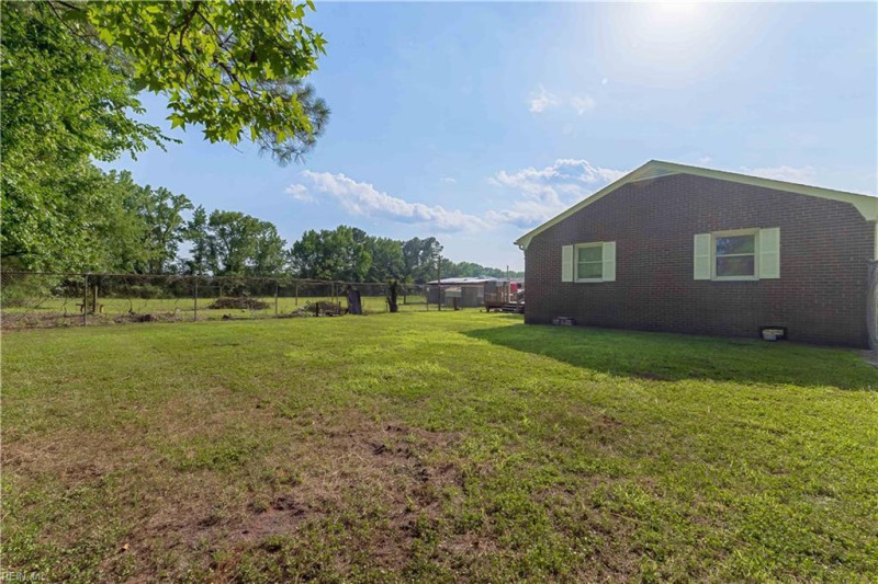 Photo 40 of 42 residential for sale in Chesapeake virginia