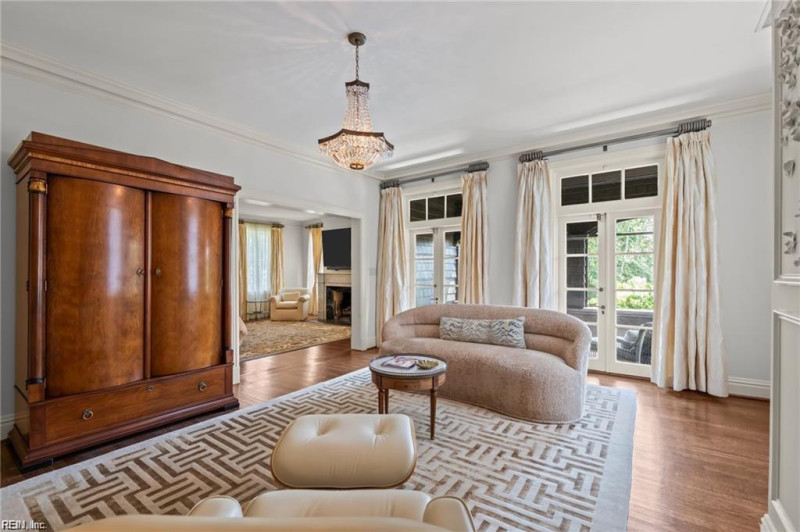 Photo 21 of 50 residential for sale in Norfolk virginia