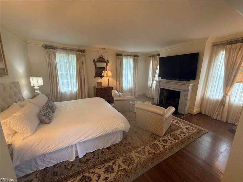 Photo 22 of 50 residential for sale in Norfolk virginia