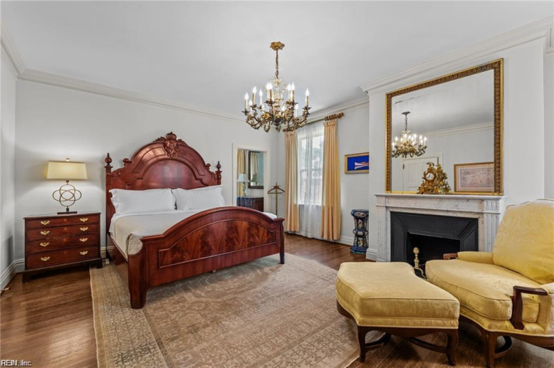 Photo 30 of 50 residential for sale in Norfolk virginia