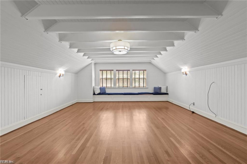 Photo 40 of 50 residential for sale in Norfolk virginia