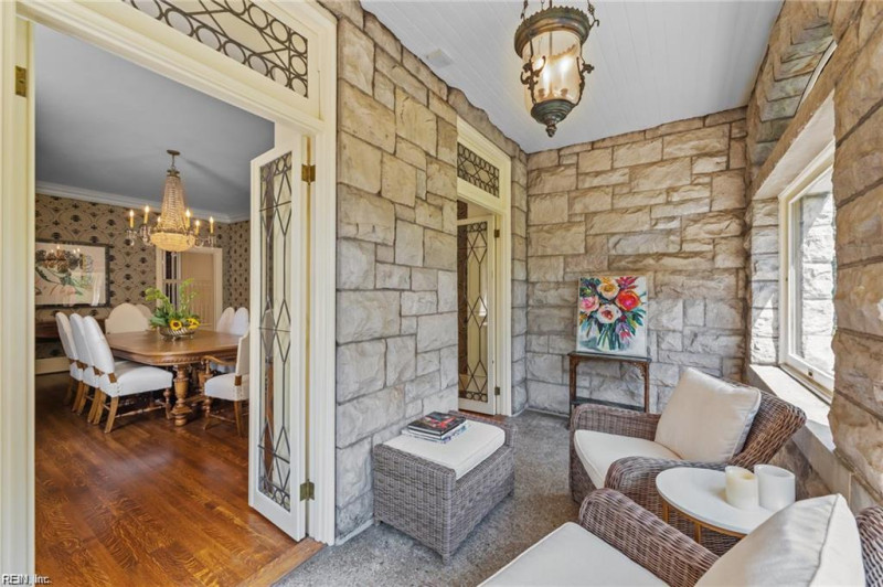 Photo 9 of 50 residential for sale in Norfolk virginia