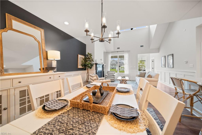 Photo 14 of 38 residential for sale in Chesapeake virginia