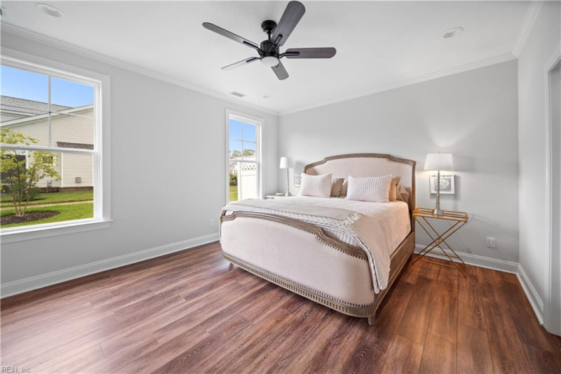 Photo 19 of 38 residential for sale in Chesapeake virginia