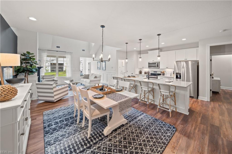 Photo 2 of 38 residential for sale in Chesapeake virginia