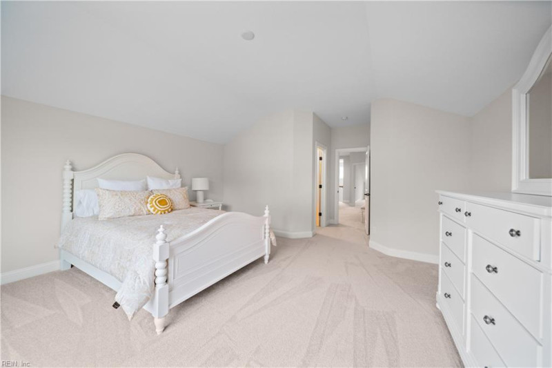 Photo 31 of 38 residential for sale in Chesapeake virginia