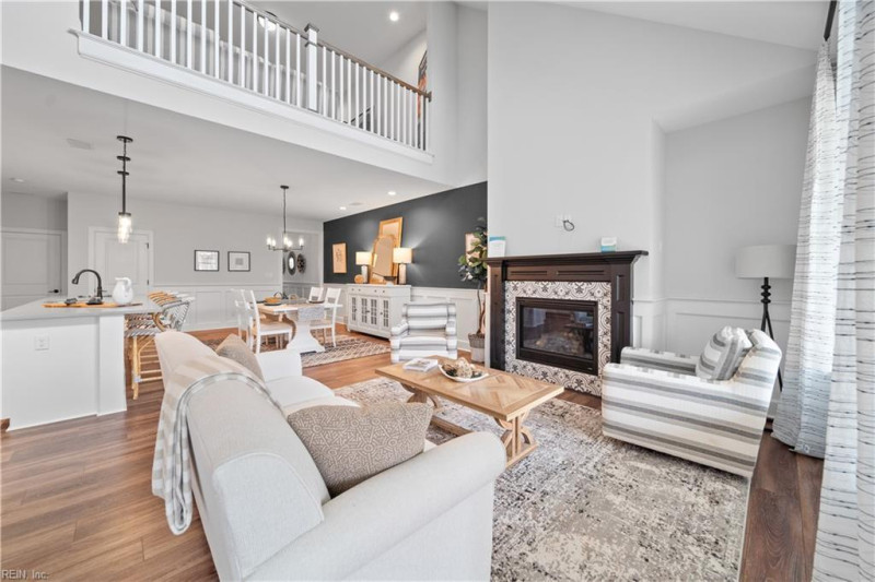 Photo 8 of 38 residential for sale in Chesapeake virginia