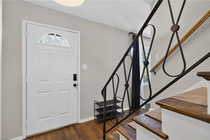 Photo 6 of 38 residential for sale in Virginia Beach virginia Photo 6 of 38 residential for sale in Virginia Beach virginia