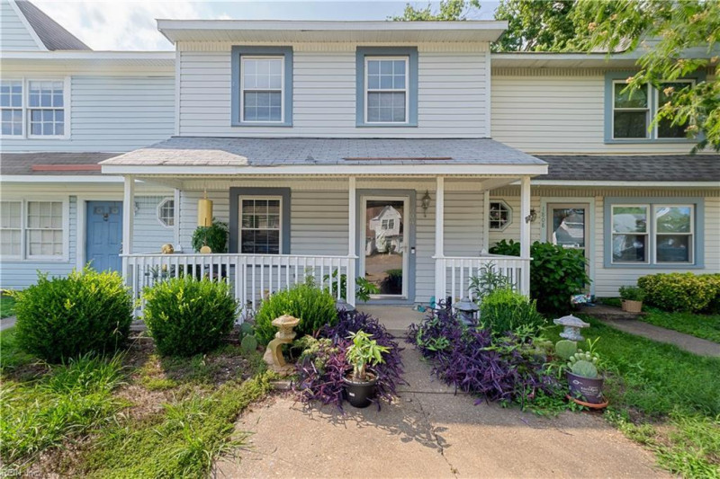 Photo 1 of 20 residential for sale in Chesapeake virginia Photo 1 of 20 residential for sale in Chesapeake virginia