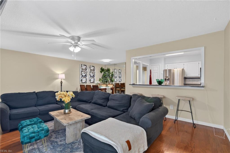 Photo 18 of 46 residential for sale in Portsmouth virginia