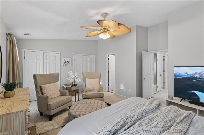 Photo 25 of 46 residential for sale in Portsmouth virginia