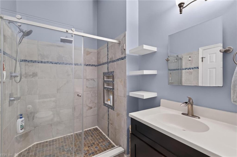 Photo 28 of 46 residential for sale in Portsmouth virginia