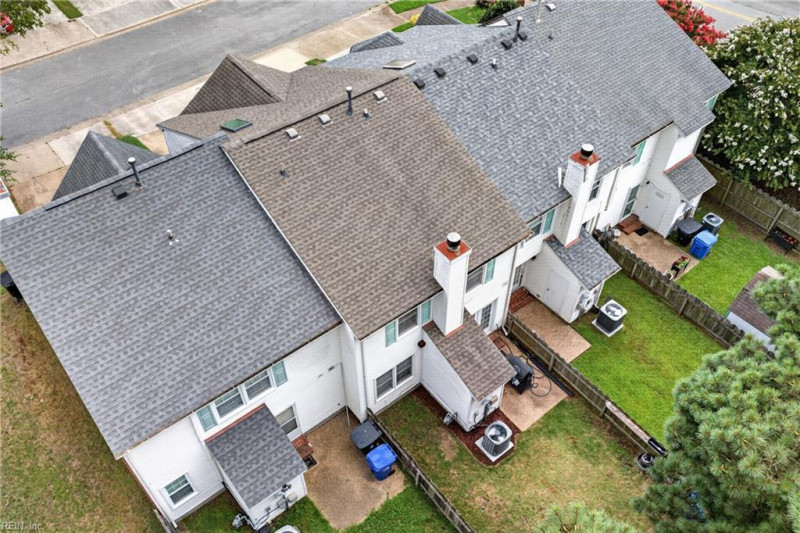 Photo 41 of 46 residential for sale in Portsmouth virginia