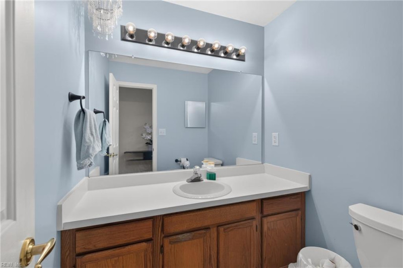 Photo 8 of 46 residential for sale in Portsmouth virginia