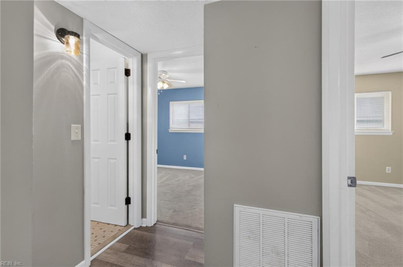 Photo 14 of 25 residential for sale in Norfolk virginia