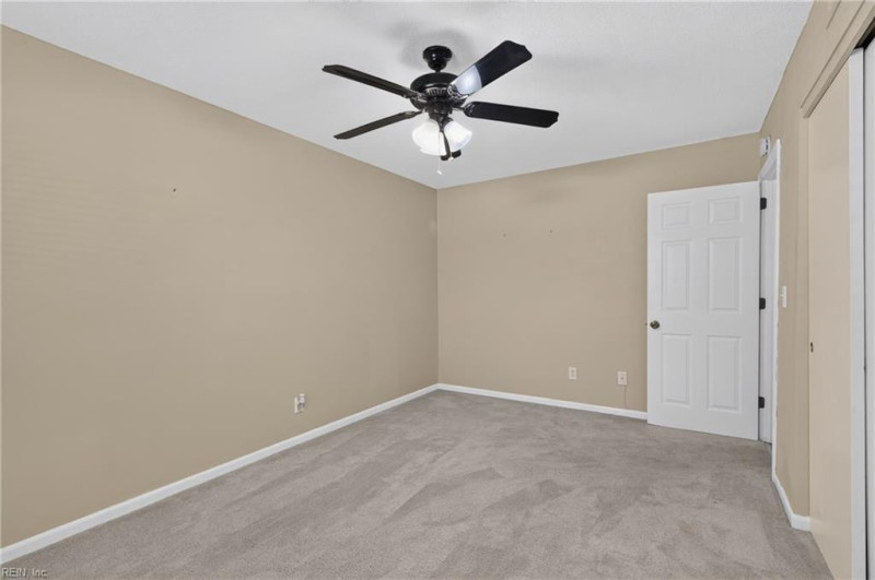Photo 18 of 25 residential for sale in Norfolk virginia