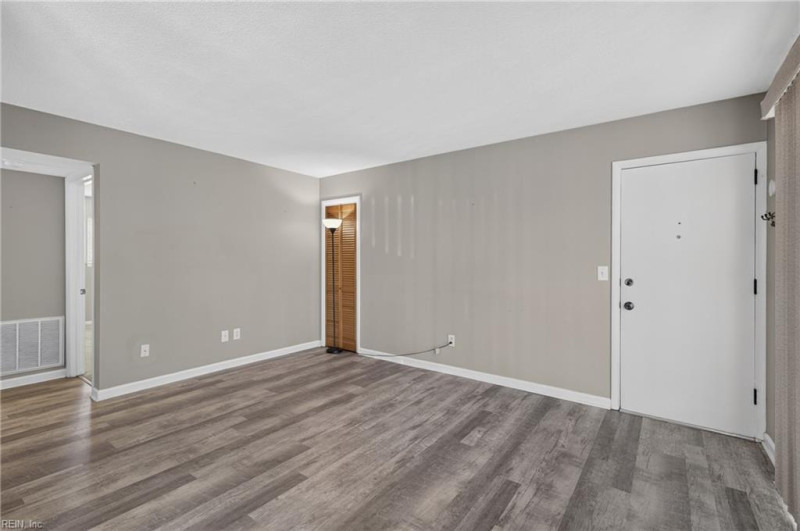 Photo 5 of 25 residential for sale in Norfolk virginia