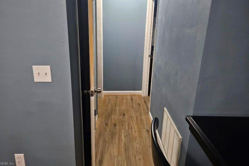 Photo 4 of 12 rental for rent in Norfolk virginia Photo 4 of 12 rental for rent in Norfolk virginia