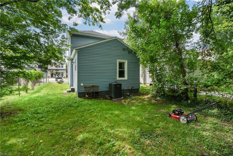 Photo 23 of 26 residential for sale in Suffolk virginia Photo 23 of 26 residential for sale in Suffolk virginia