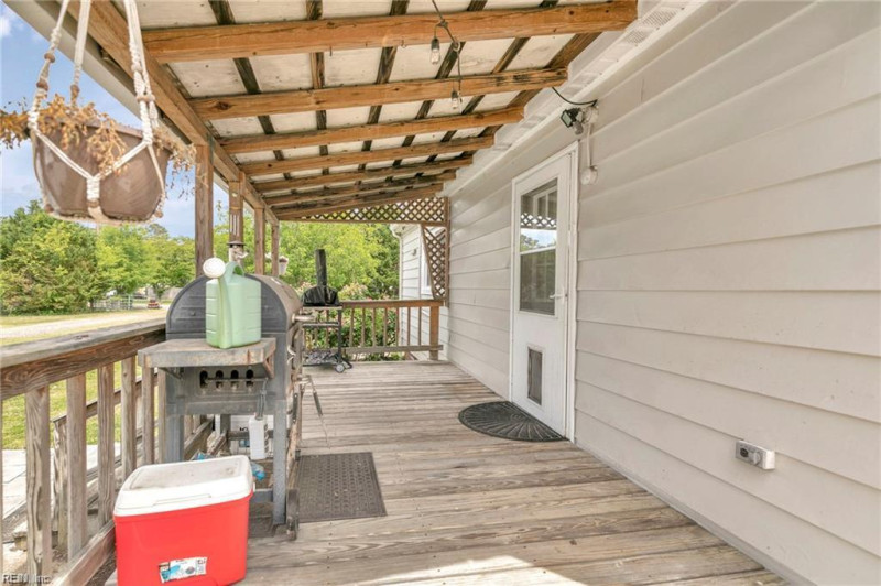 Photo 13 of 42 residential for sale in Poquoson virginia Photo 13 of 42 residential for sale in Poquoson virginia