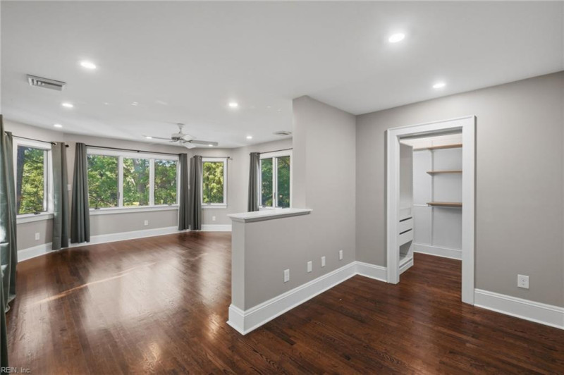 Photo 10 of 48 residential for sale in Norfolk virginia Photo 10 of 48 residential for sale in Norfolk virginia