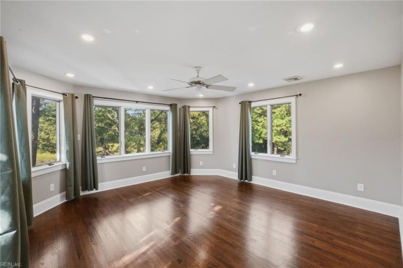 Photo 11 of 48 residential for sale in Norfolk virginia Photo 11 of 48 residential for sale in Norfolk virginia