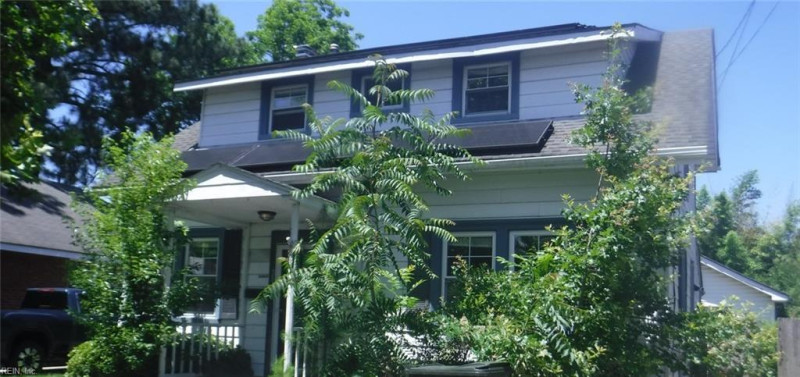 Photo 1 of 13 residential for sale in Norfolk virginia