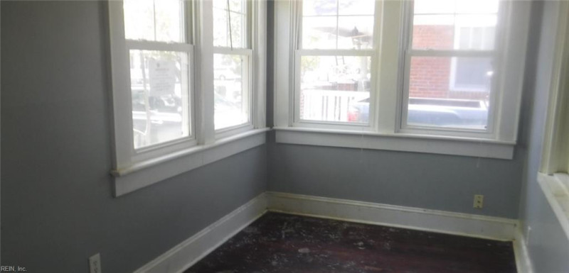 Photo 7 of 13 residential for sale in Norfolk virginia