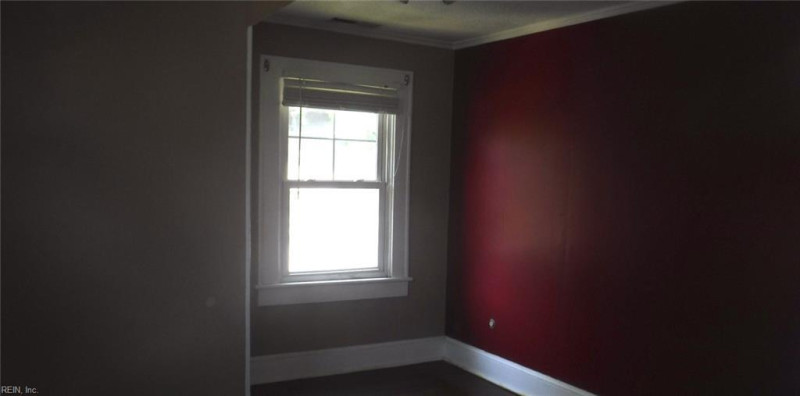 Photo 9 of 13 residential for sale in Norfolk virginia