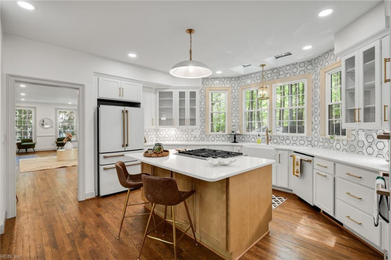Photo 10 of 50 residential for sale in Williamsburg virginia Photo 10 of 50 residential for sale in Williamsburg virginia