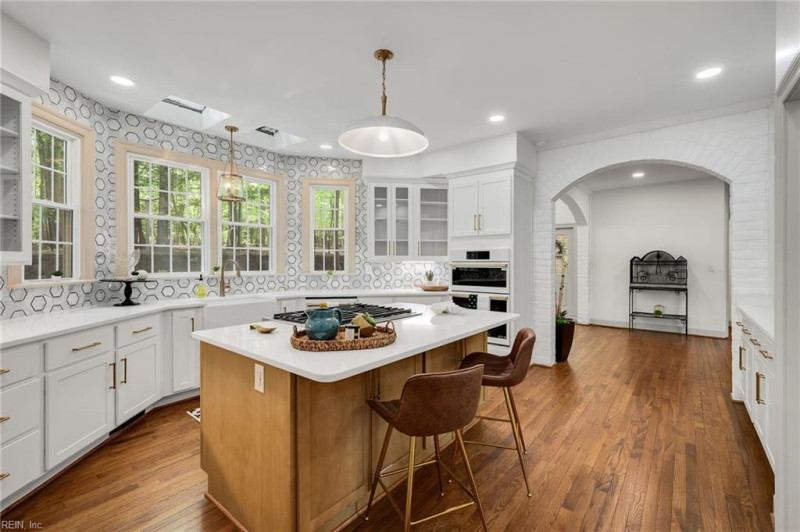 Photo 9 of 50 residential for sale in Williamsburg virginia Photo 9 of 50 residential for sale in Williamsburg virginia
