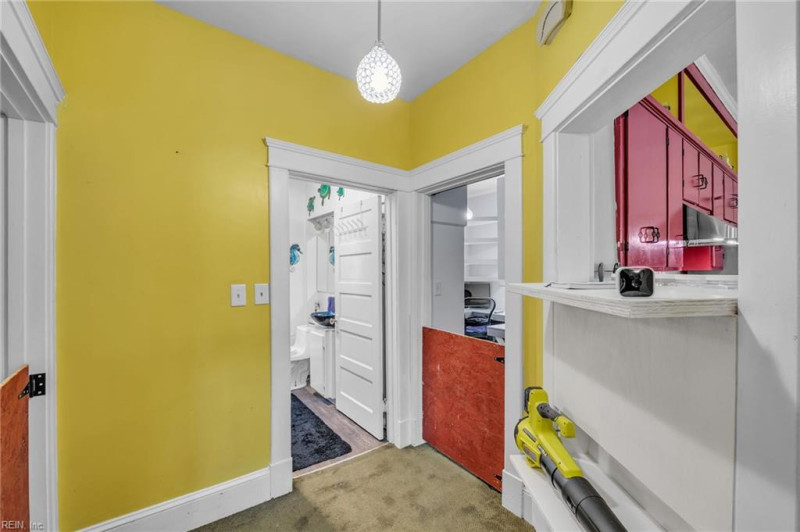 Photo 13 of 50 residential for sale in Suffolk virginia