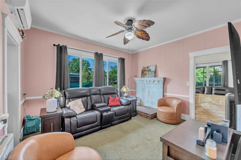 Photo 14 of 50 residential for sale in Suffolk virginia
