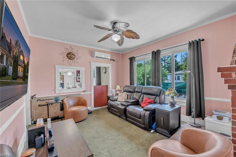 Photo 15 of 50 residential for sale in Suffolk virginia