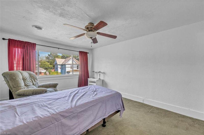 Photo 24 of 50 residential for sale in Suffolk virginia