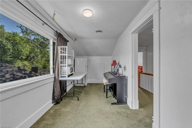 Photo 25 of 50 residential for sale in Suffolk virginia