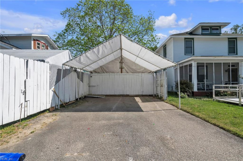 Photo 30 of 50 residential for sale in Suffolk virginia