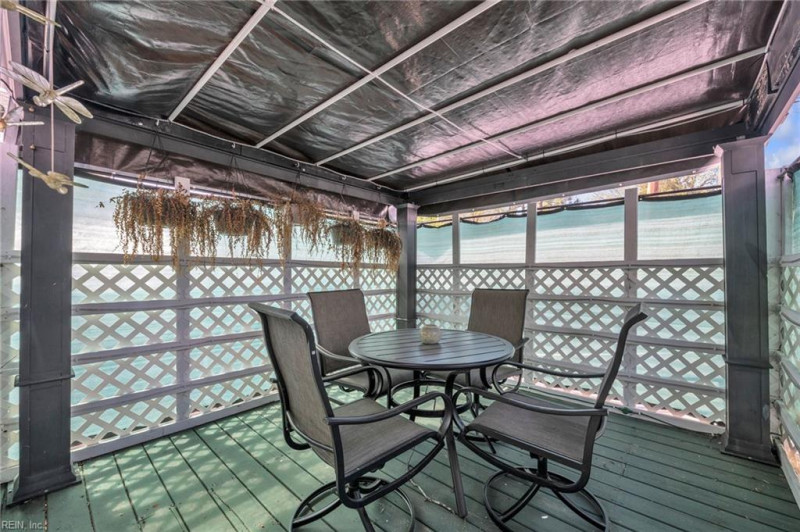 Photo 34 of 50 residential for sale in Suffolk virginia