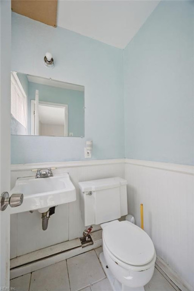 Photo 15 of 34 residential for sale in Newport News virginia