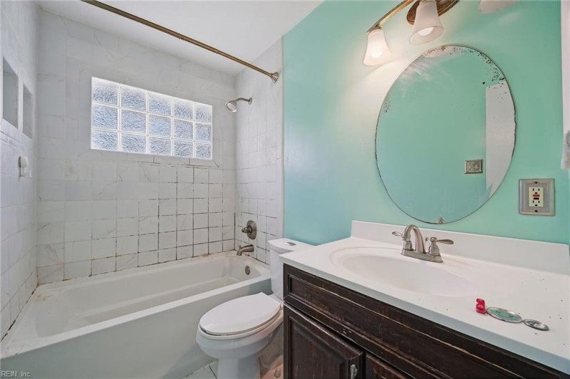 Photo 21 of 34 residential for sale in Newport News virginia